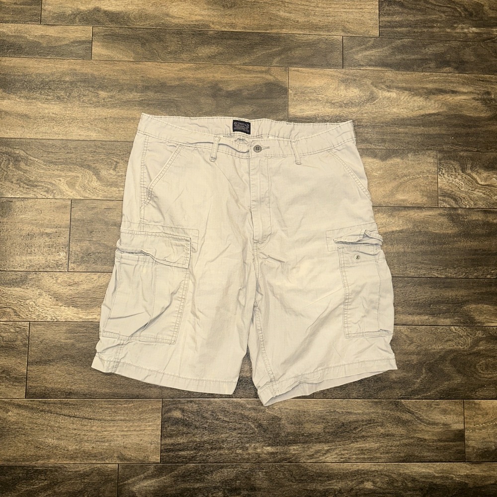 Levi's Cargo Utility Shorts White Tab Men's Size 38 Inseam 10" Relaxed Fit Grey